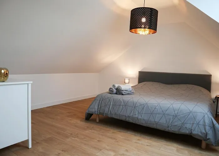 Duplex Echanges Complices ,Frontiere