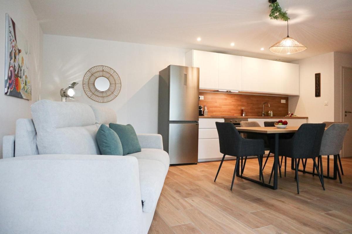Duplex Echanges Complices ,frontiere * Huningue